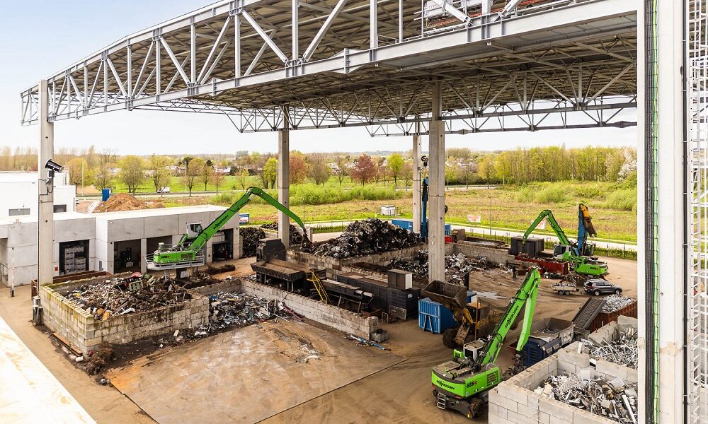 De nouvelles machines de manutention sur mesure pour la transformation de ferraille